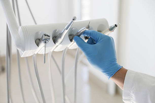 Professional Emergency Dentist technician working in Orlinda, TN